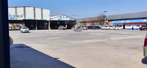 沈丘县境内顺风机动车检测有限公司内部 新华社发